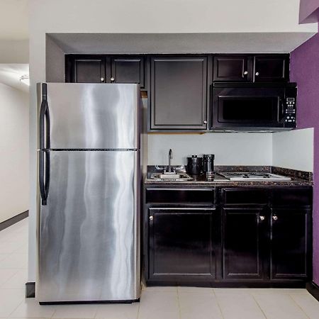 La Quinta Inn By Wyndham West Long Branch Nj Shore Area Екстер'єр фото