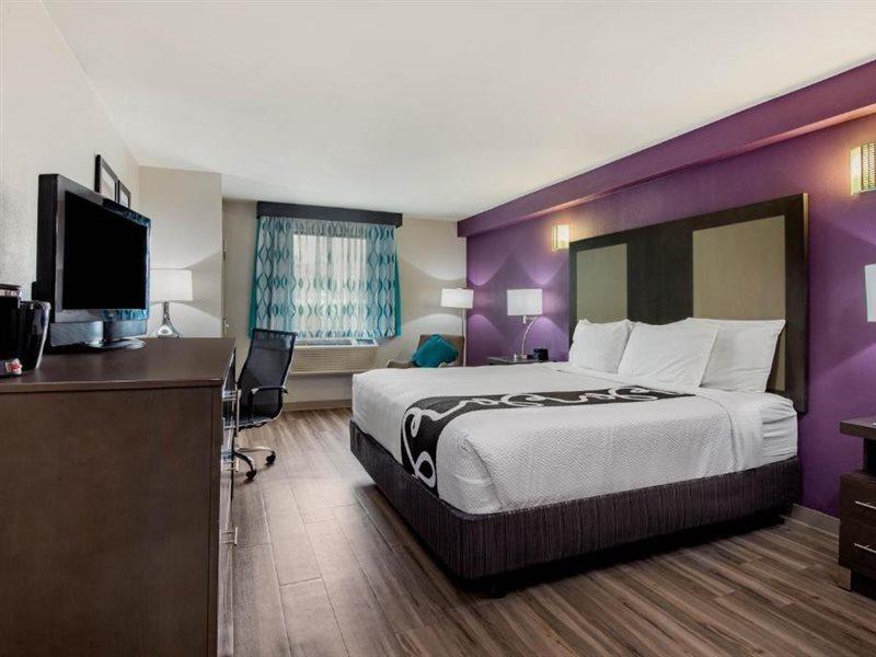 La Quinta Inn By Wyndham West Long Branch Nj Shore Area Екстер'єр фото