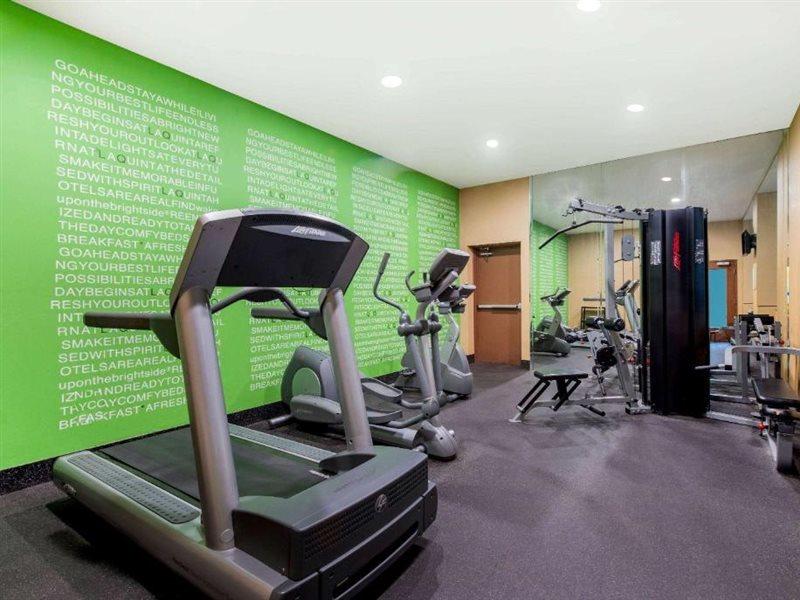 La Quinta Inn By Wyndham West Long Branch Nj Shore Area Екстер'єр фото