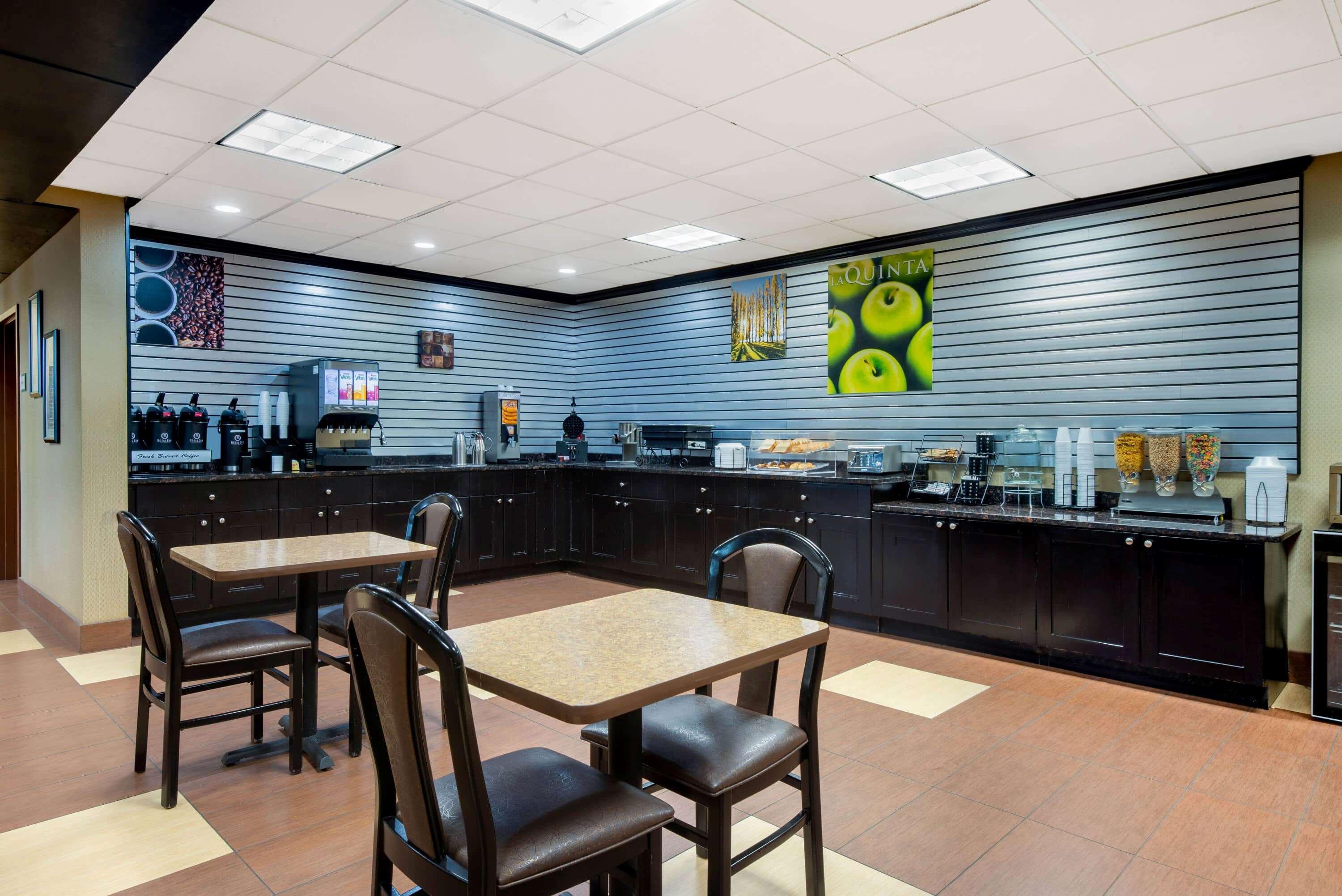 La Quinta Inn By Wyndham West Long Branch Nj Shore Area Екстер'єр фото